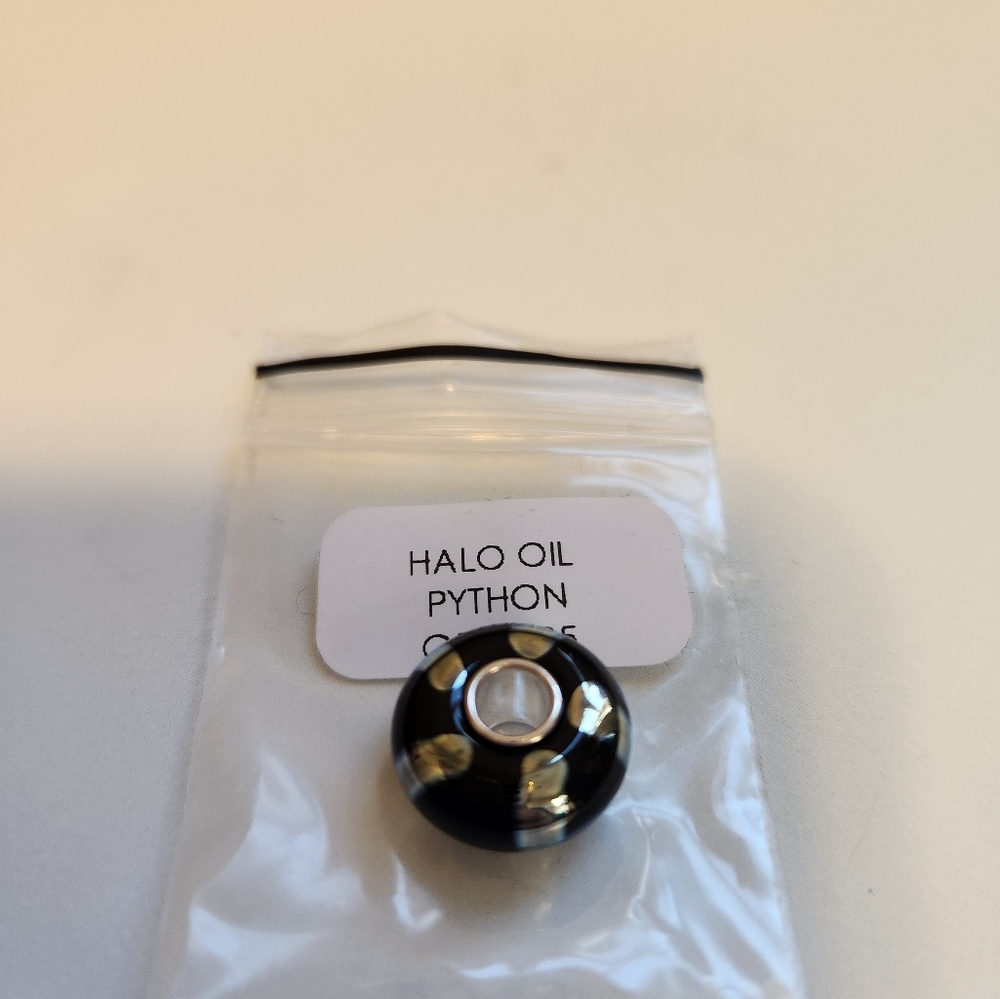 Elfbeads Halo Oil Python charm - Picture 2 of 4